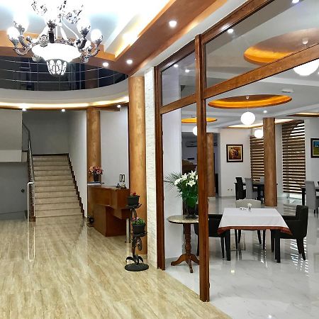 Hotel Imperial อุลซิน ภายนอก รูปภาพ