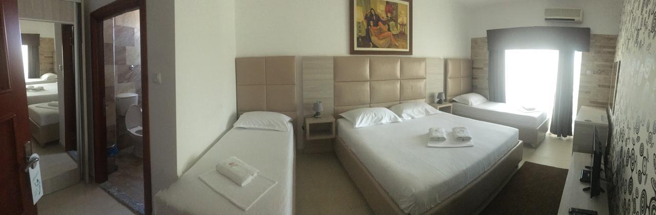 Hotel Imperial อุลซิน ภายนอก รูปภาพ